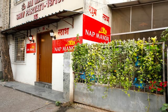 Nap Manor Hostels
