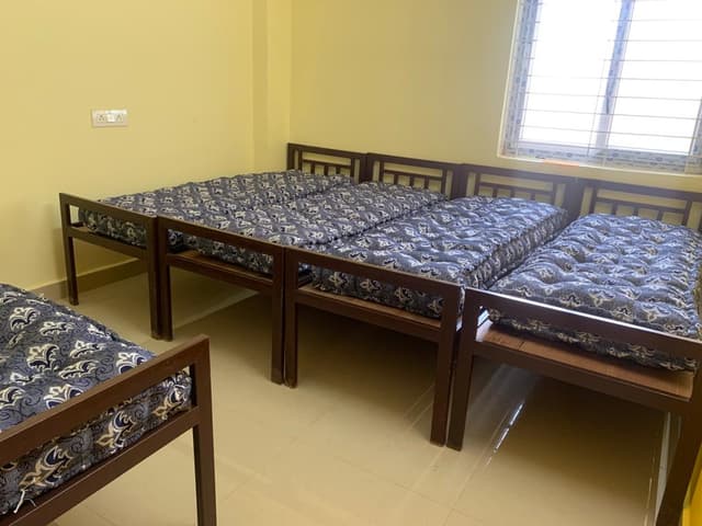 Kamakshi Amma Womens Hostel