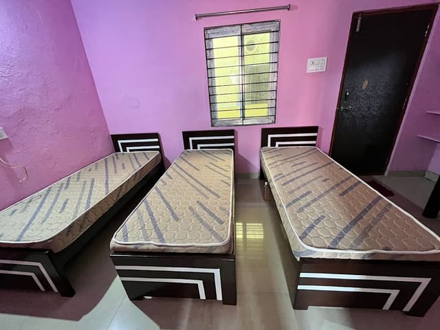 Narayanaswamy gents pg