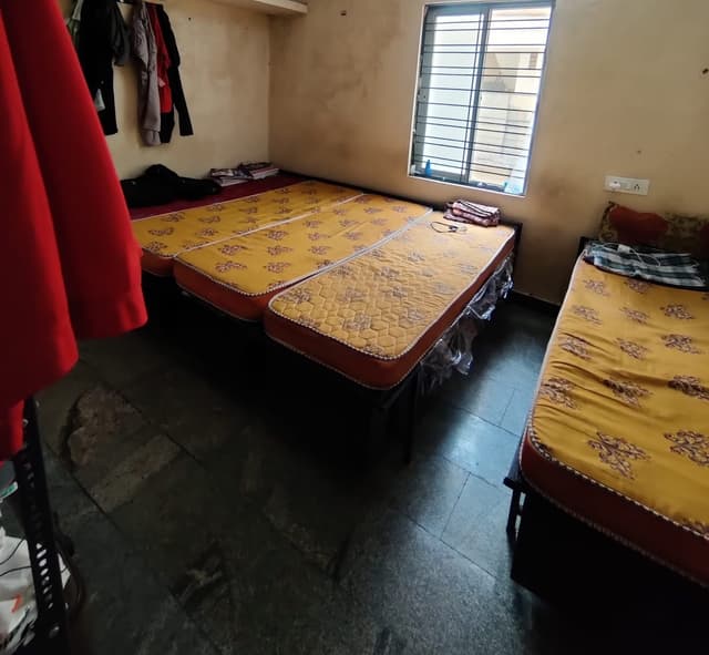 SRI SAI DURGA EXECUTIVE BOYS HOSTEL