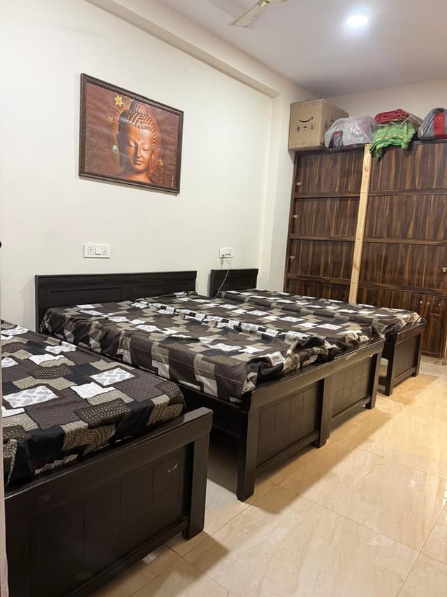 Sri Tanuja Ladies Pg Hostel