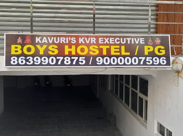 Kavuris Kvr Boys Hostel