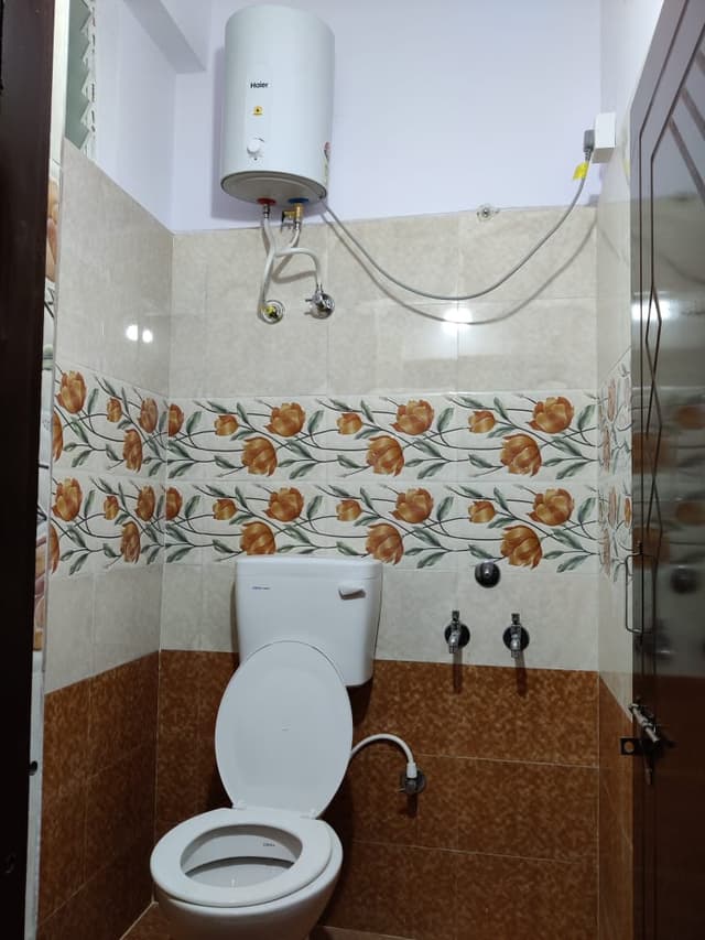 Radha Krishna Women's Luxury PG Accommodation