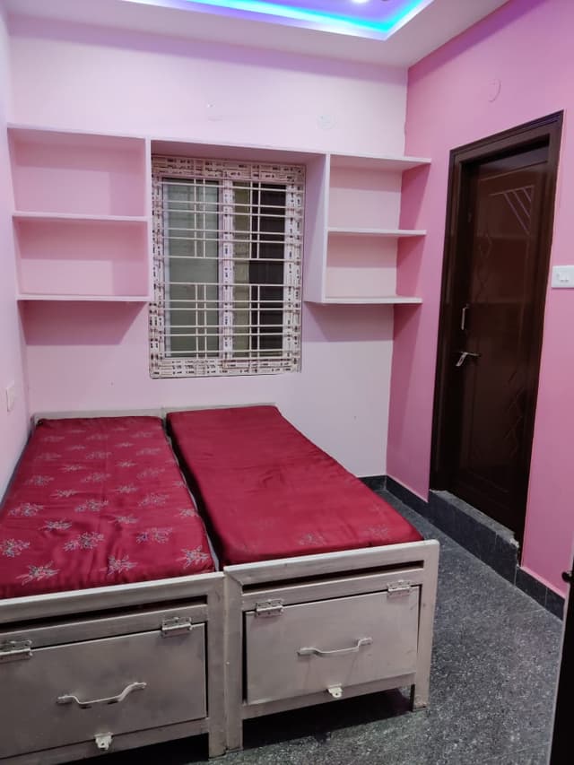 Radha Krishna Women's Luxury PG Accommodation