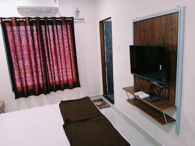 Anand PG Hostel