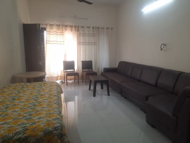 Shree Samarth Girls Hostel