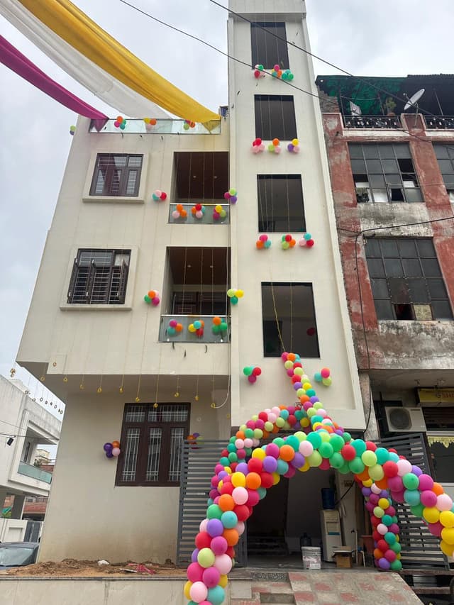 GANPATI PG