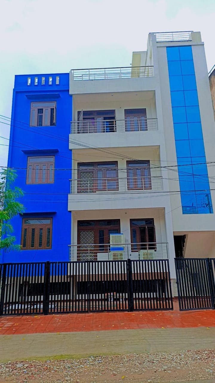 TEJAL PG