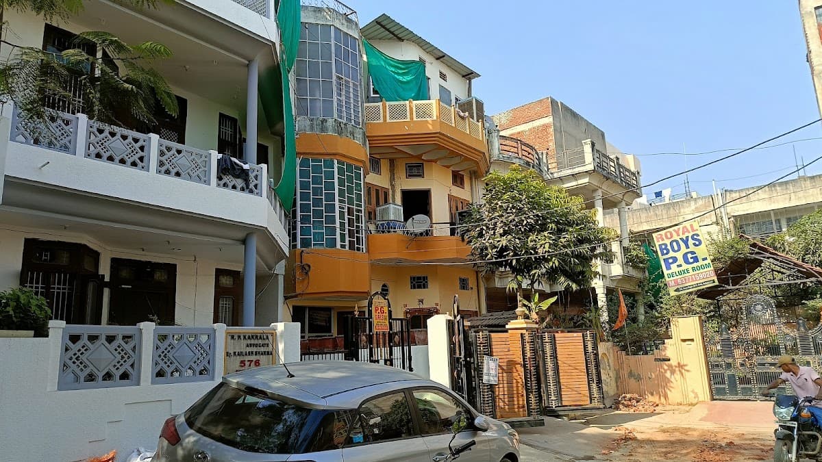 SARSWATI PG