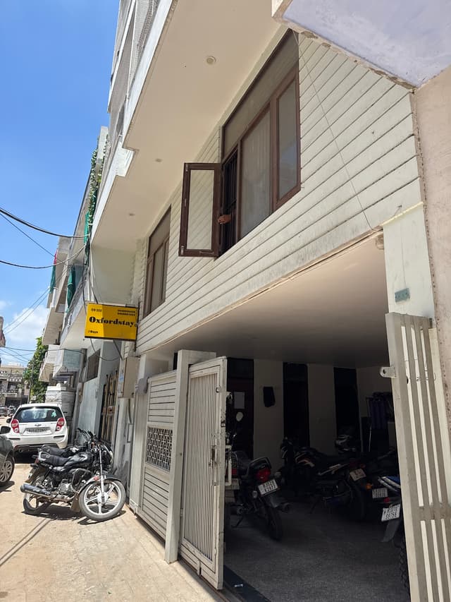 OXFORD STAY HOSTEL