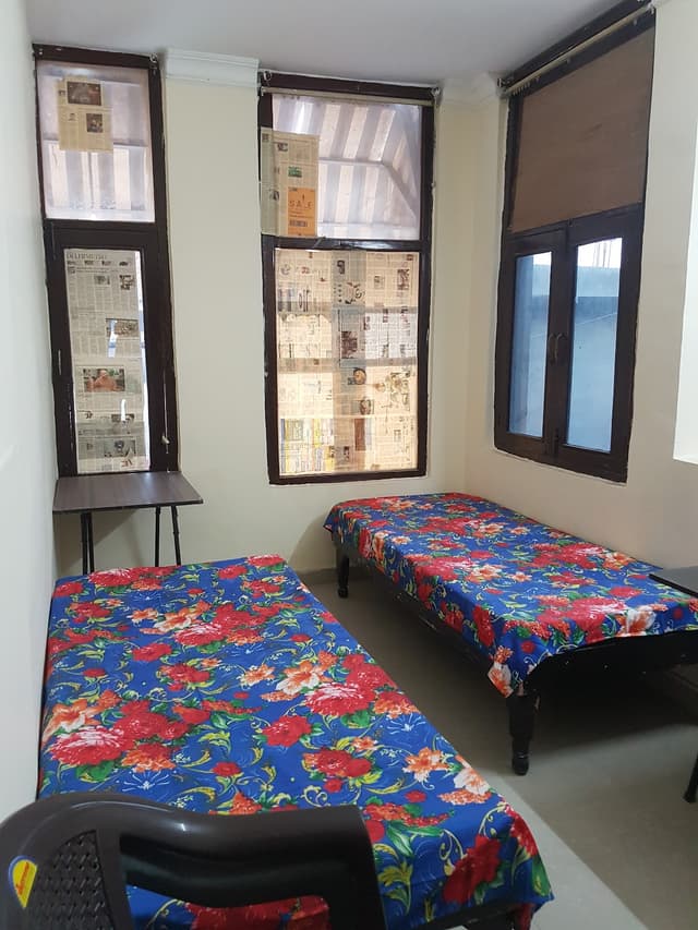 NORTH DELHI BOYS HOSTEL