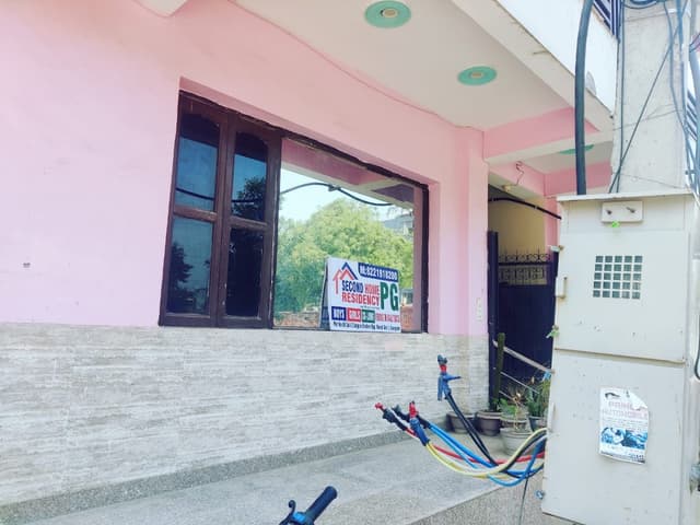 SECOND HOME RESIDENCE