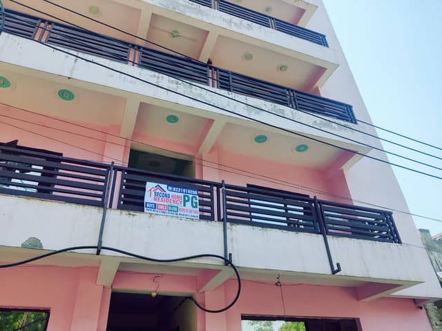 SECOND HOME RESIDENCE