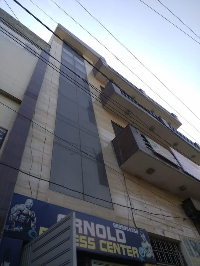 STAR RESIDENCY