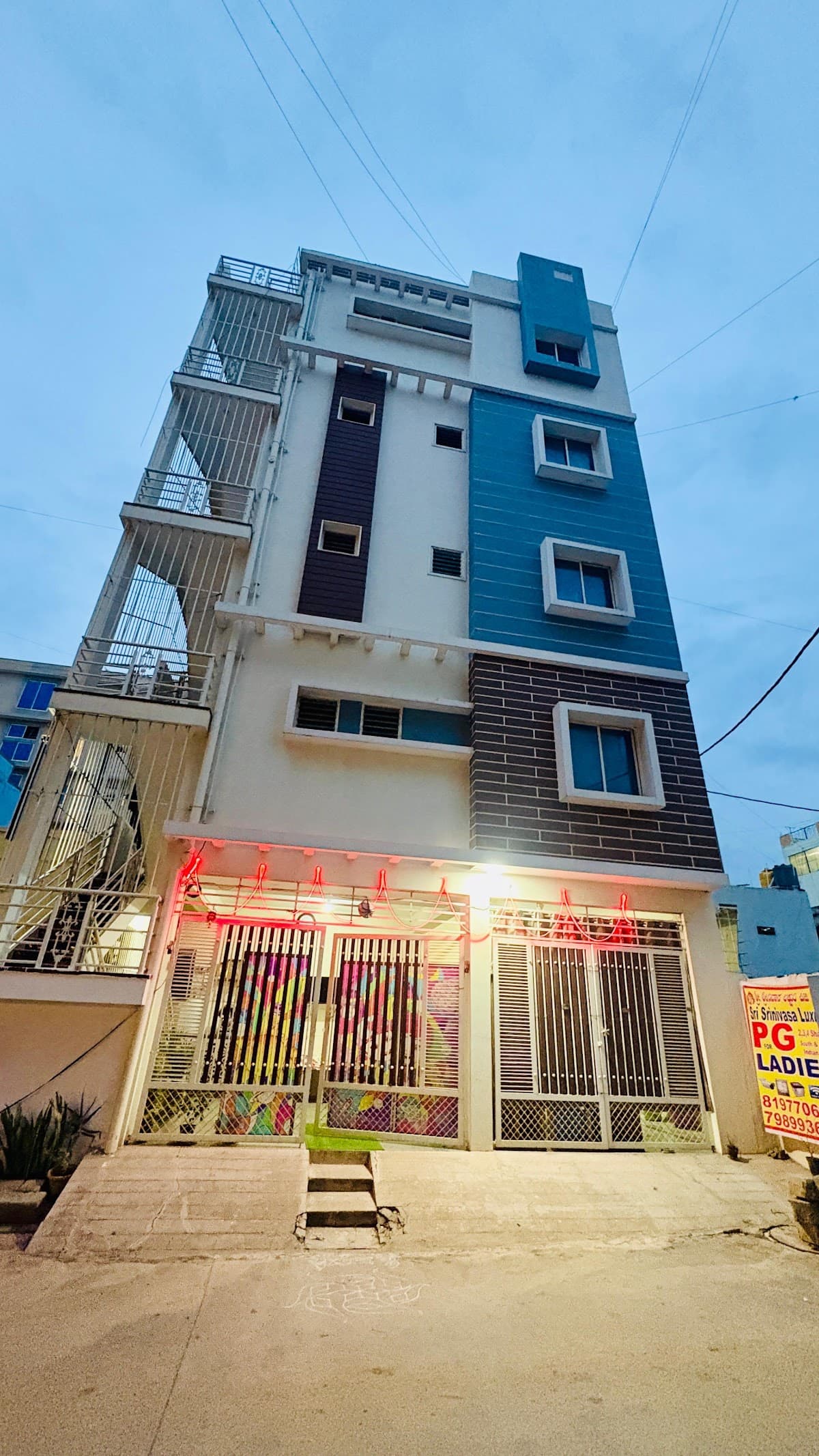 Sri Srinivasa ladies pg