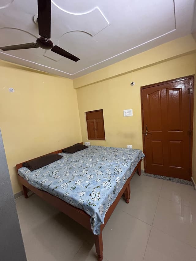 Varnika Home and pg