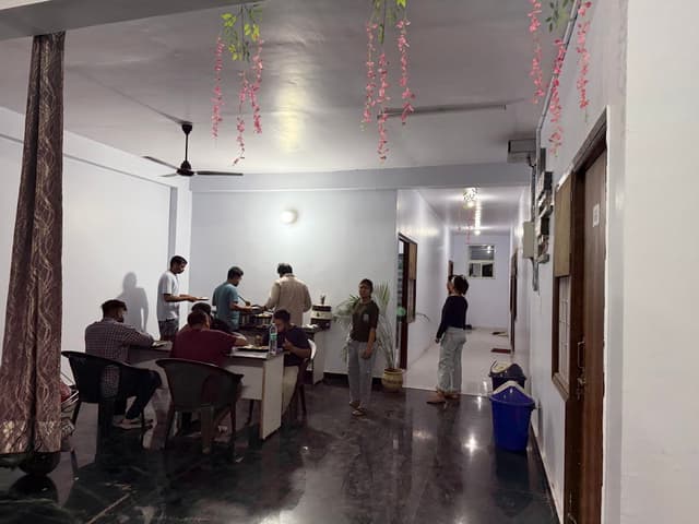MAJESTIC RESIDENCY HOME STAY