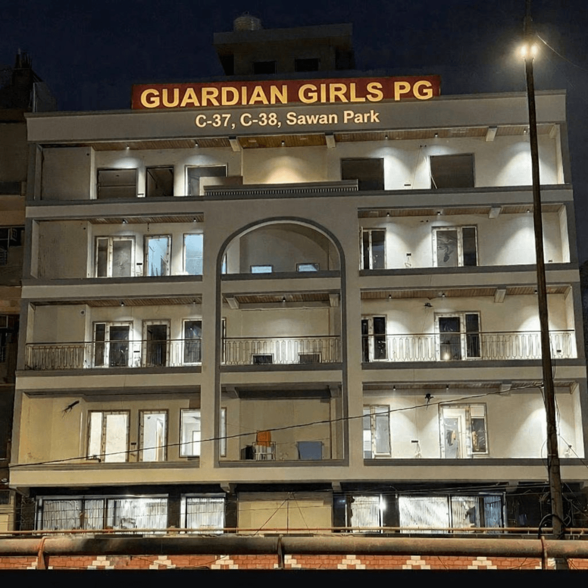 Guardian Girls PG