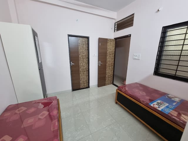 divyaraj pg