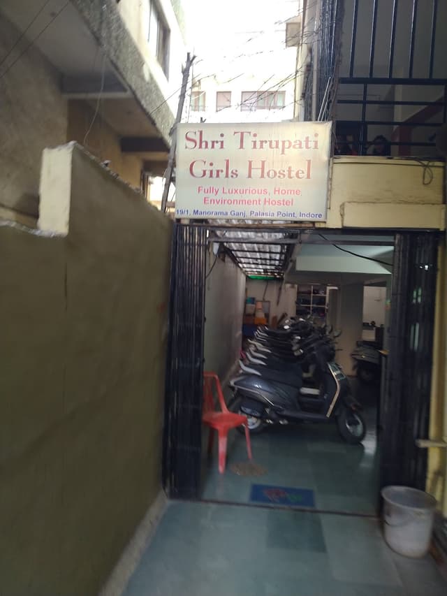 Tirupati girls hostel