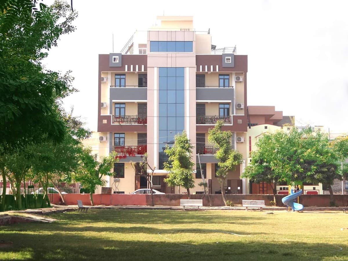 Paarijaat Girls Hostel