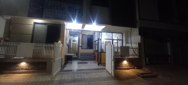 Little bird girls hostel