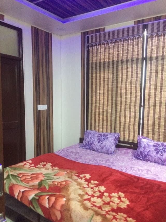 Mehak Accommodation pg