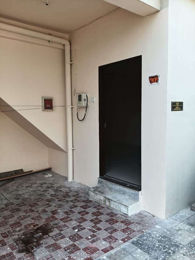 URBAN HOSTEL