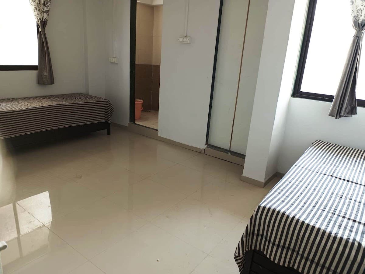Paying guest in new panvel