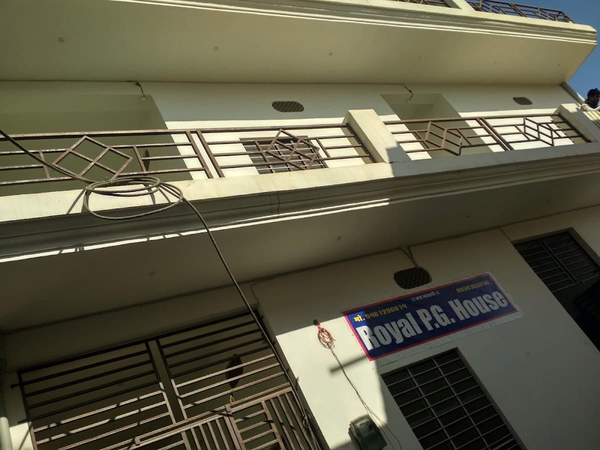 Royal pg house