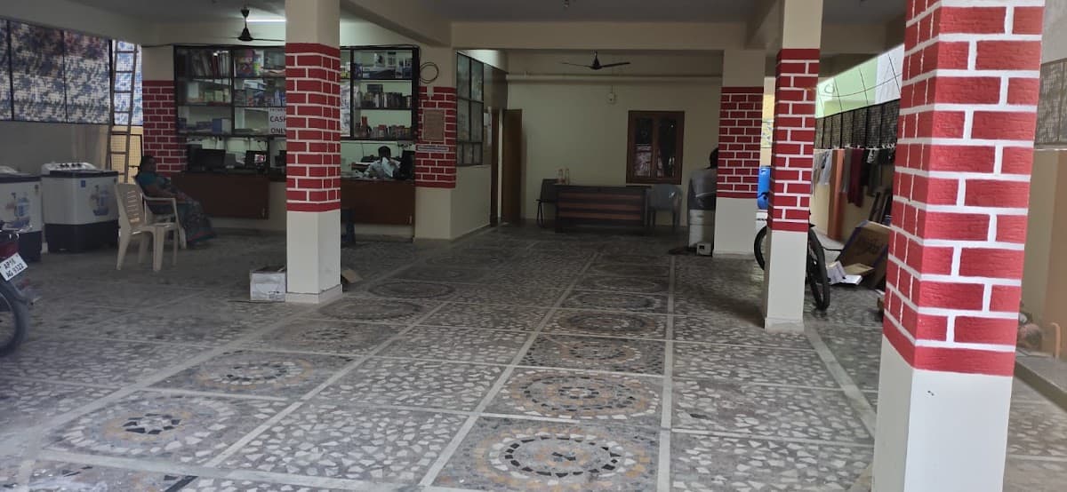 Shri Renuka Men's Hostel & PG