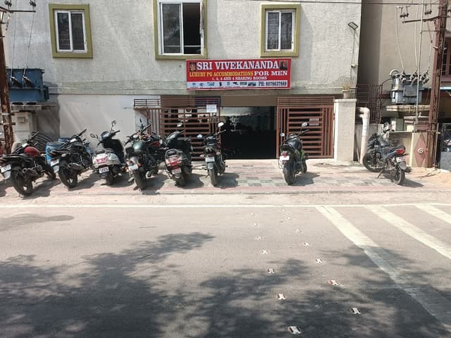 SRI VIVEKANANDA LUXURY PG ACCOMMODATION For Men's