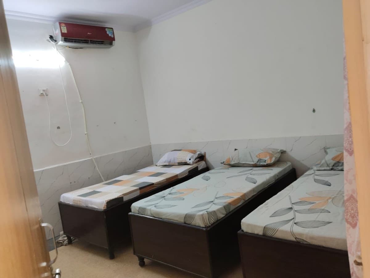 Krishna Boys PG/ Guest House
