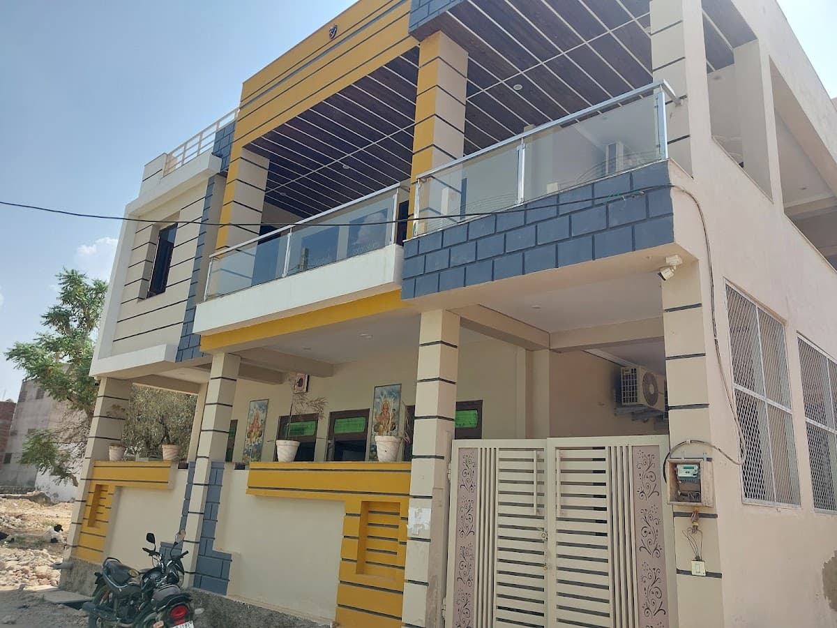 Guruji boys AC hostel