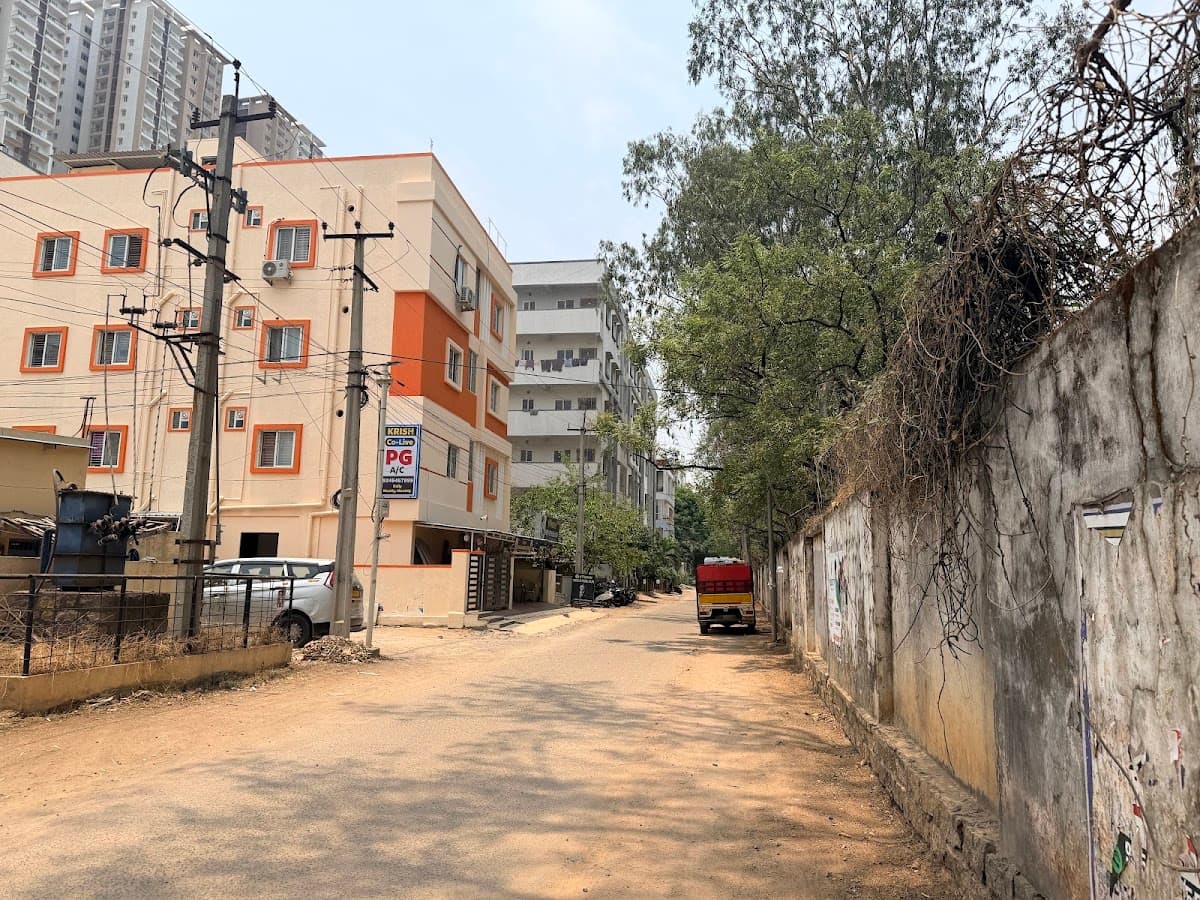 Vishnu Sai men's hostel