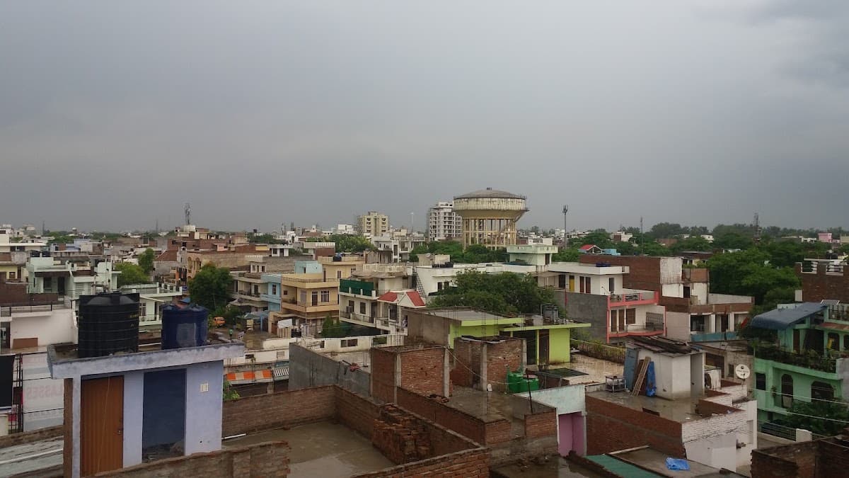 Hari Girls Hostel