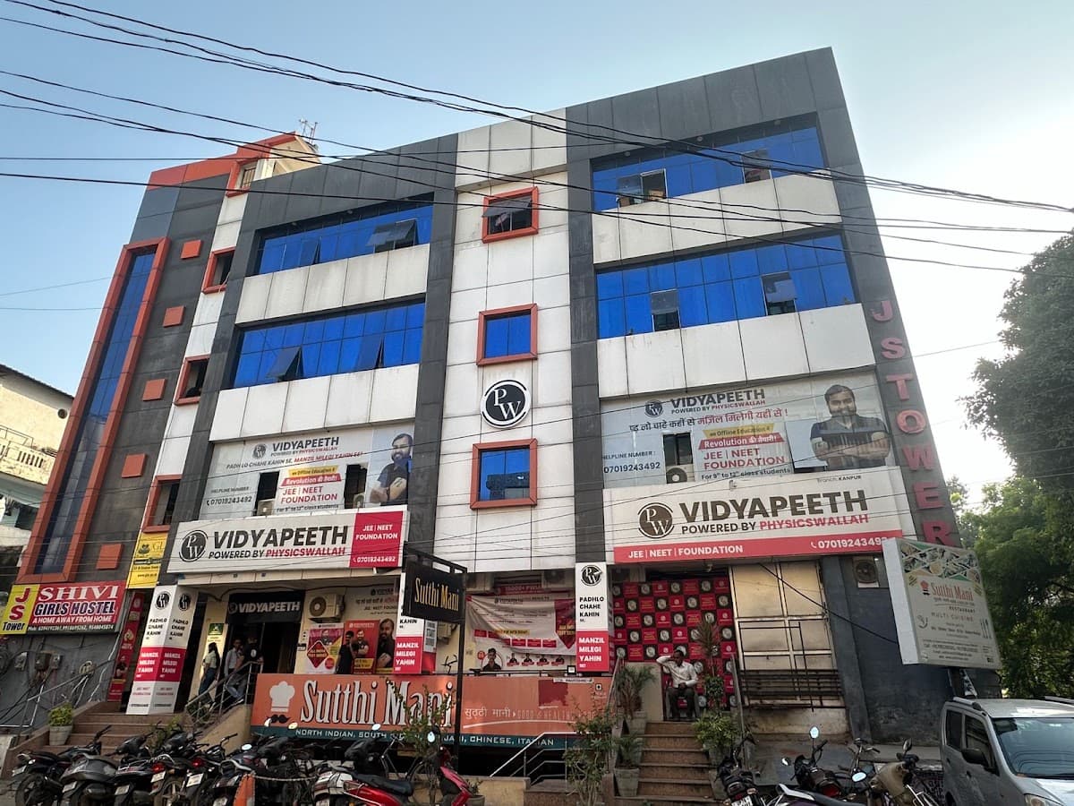 Shivi Girls & Boys Hostel