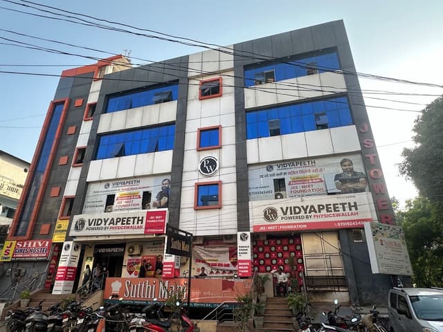 Shivi Girls & Boys Hostel