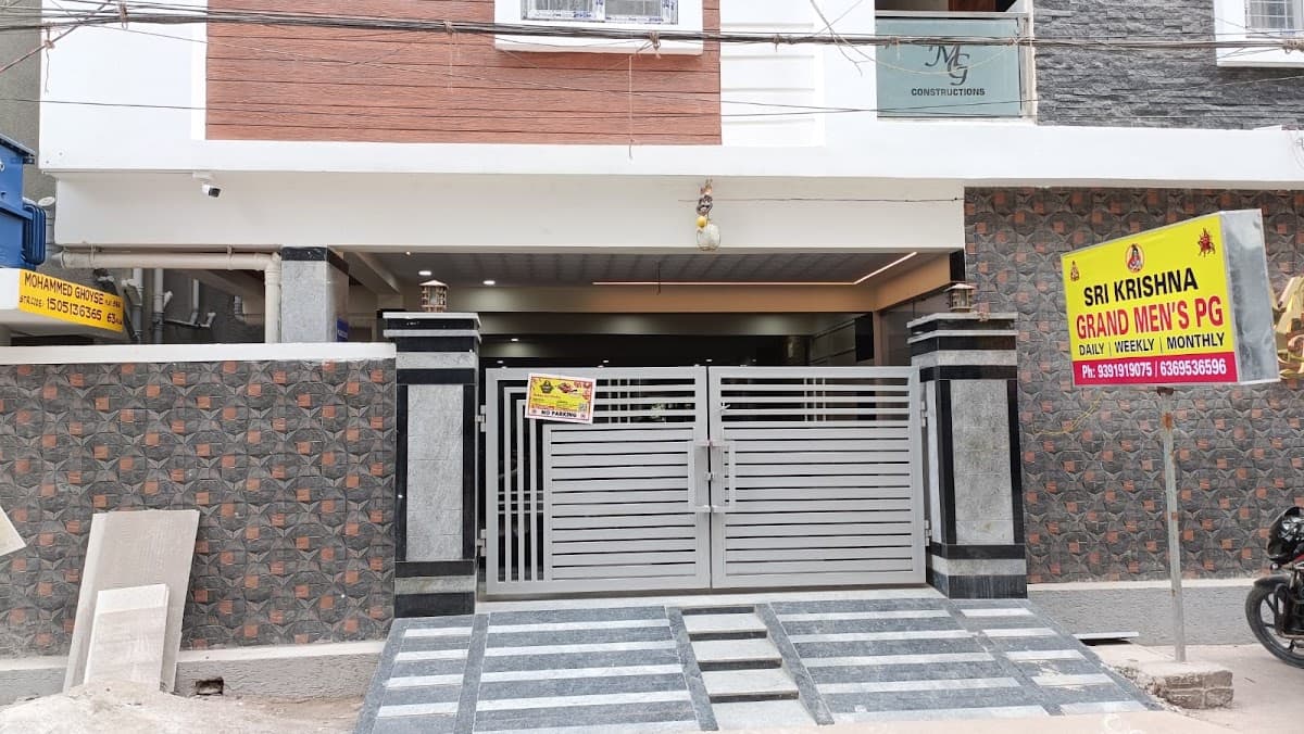 Sri Krishna grand men's pg