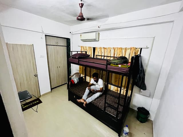 Ansh accommodation service