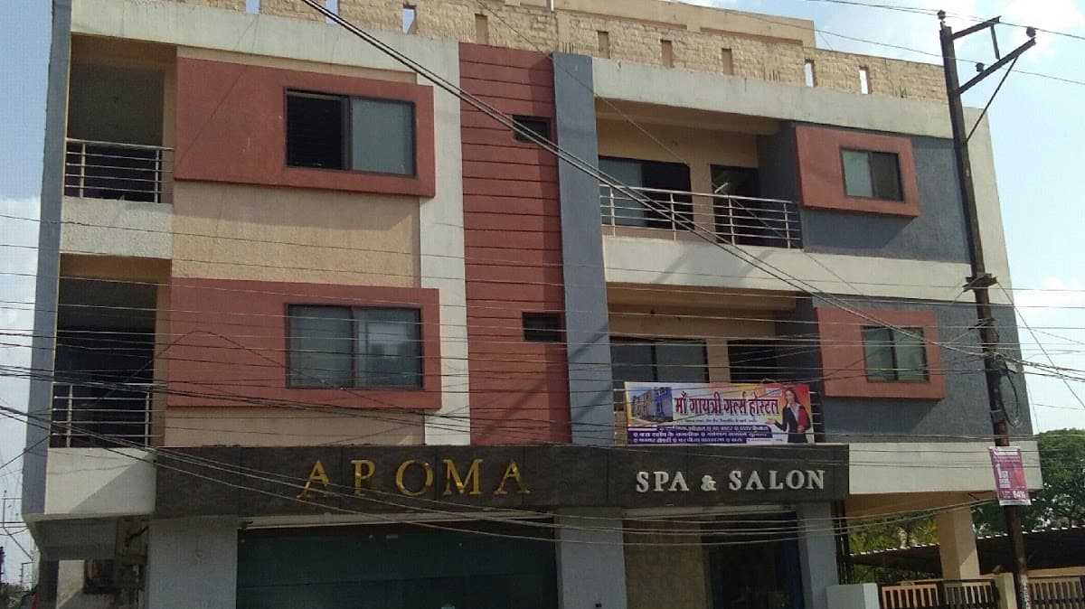 maa gaaytri girls hostel