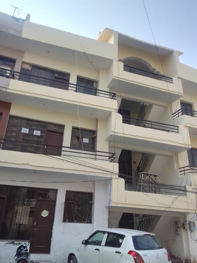 Gurnaj pg