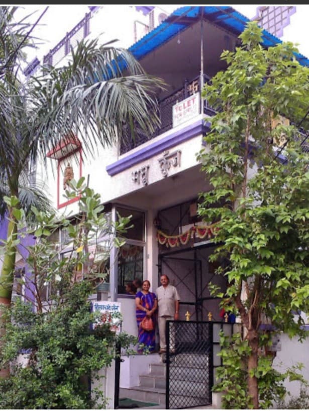 Kushal Kripa, Madhukunj pg for girls