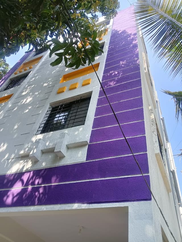 New RS Square Luxury PG