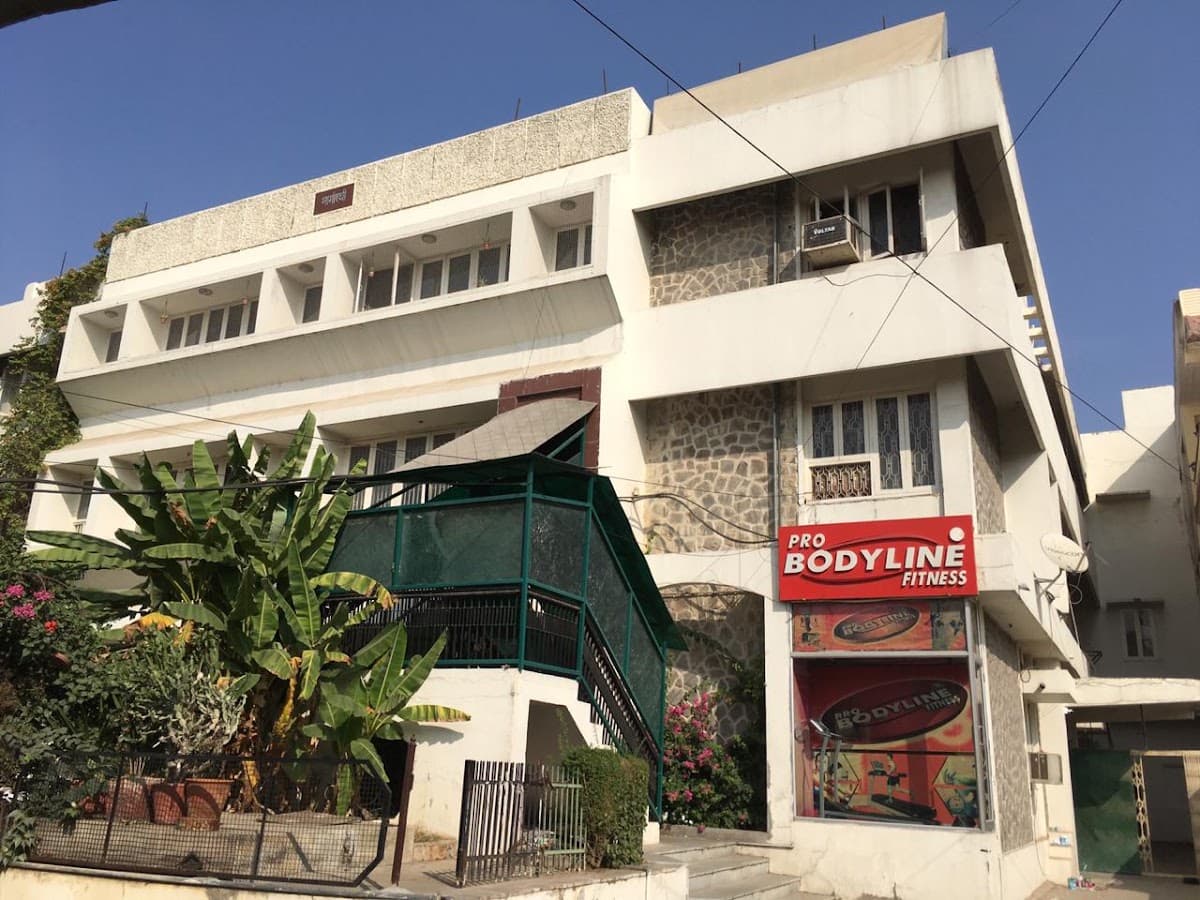 Horn ok please hostel