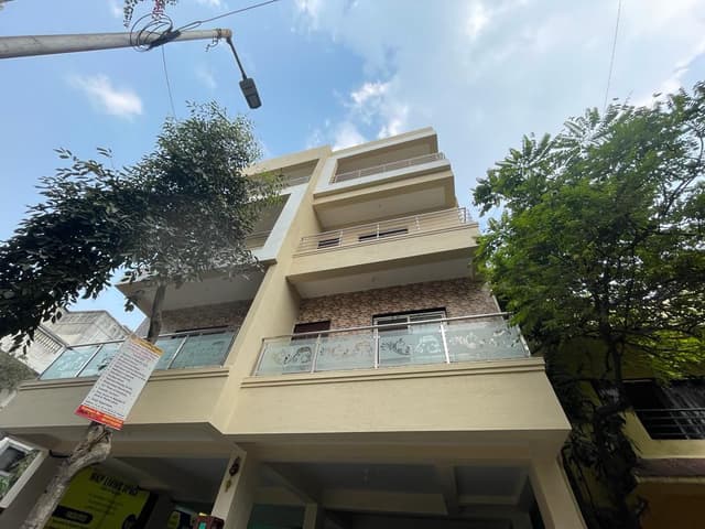 Shri Venkateswara Luxury Boys & Girls PG