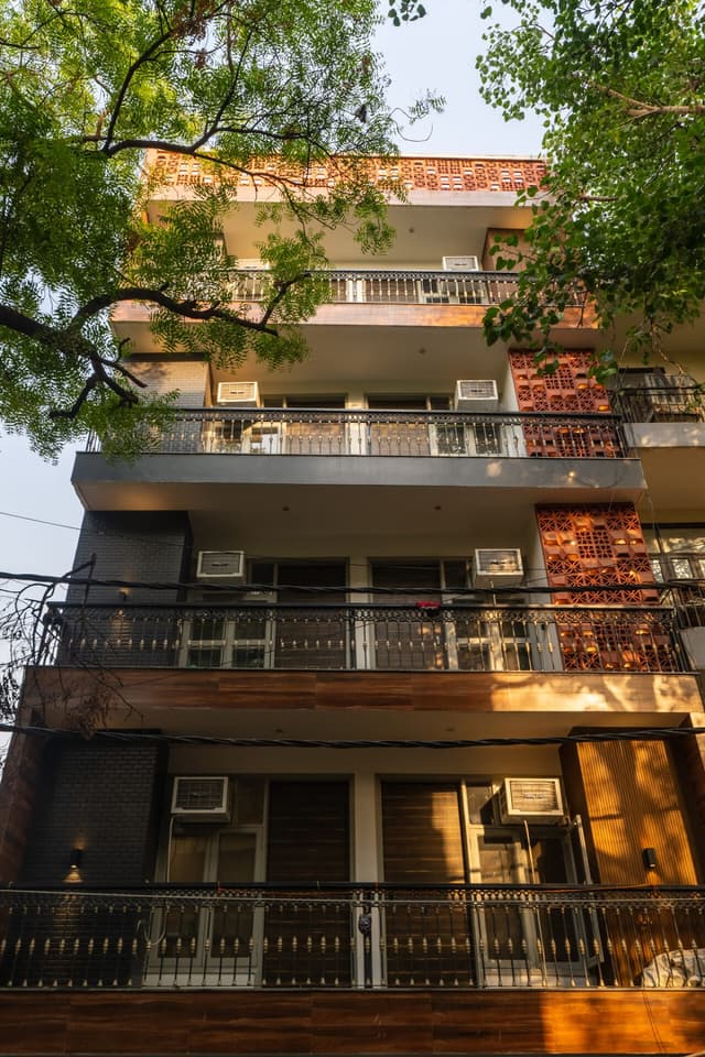 Uniliv Teak - Girls PG in Vasant Vihar