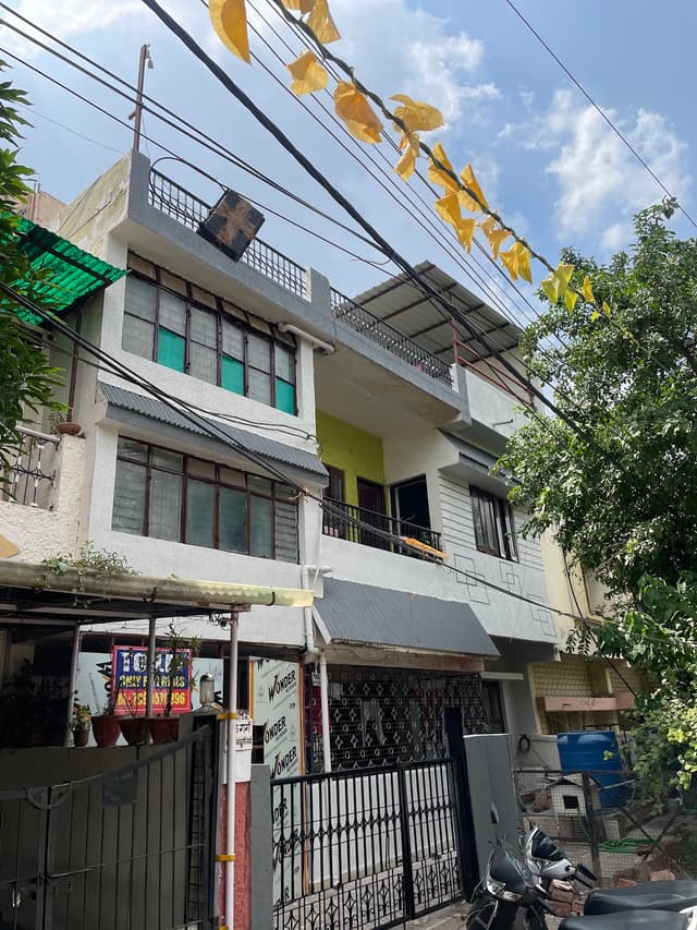 Saral homestay (Girl’s pg)