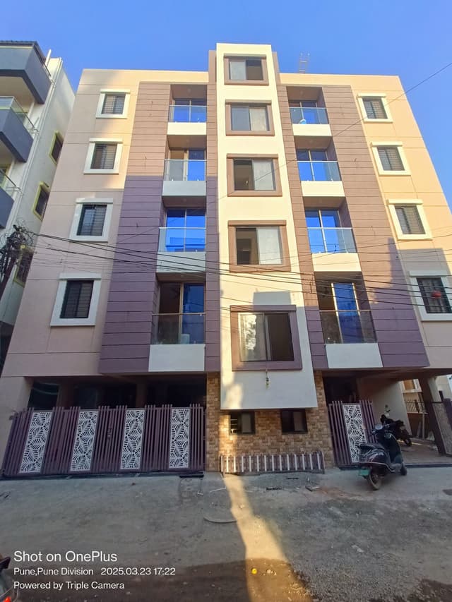 Sai Srinadh Luxury PG