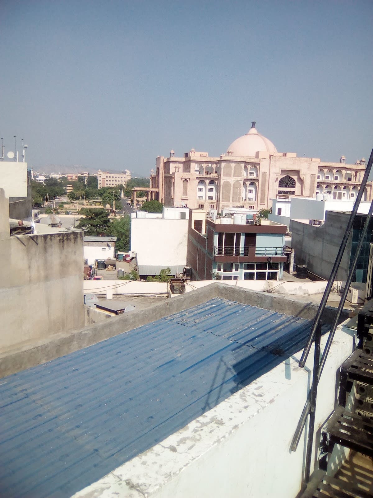 amika pg boys hostel